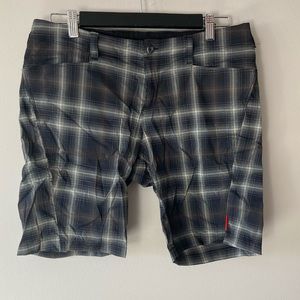 Avia Shorts